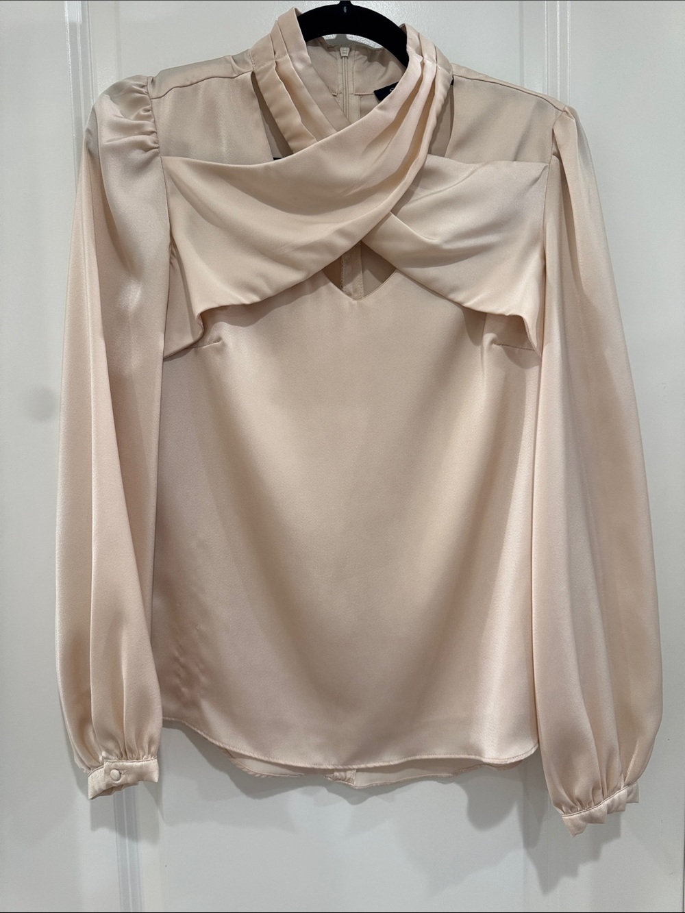 Elegant Cream Twist-Neck Long-Sleeve Blouse